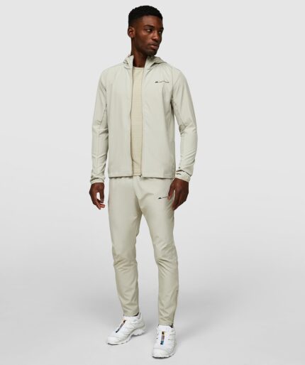 Monterrian Form Woven Running Jacket